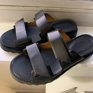 Marc Jacob black sandal